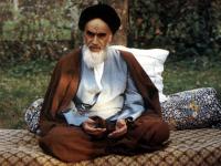 La opinión del Imam Jomeini sobre el estatus de las mujeres.jpg